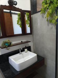 Hospedaria Canto do Vinhedo的一间浴室