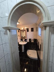 Fotografie z fotogalerie ubytování Marble Wonder Home v destinaci Gjirokastër