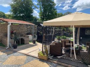 Vonkajšia záhrada v ubytovaní Maison Les Berrys