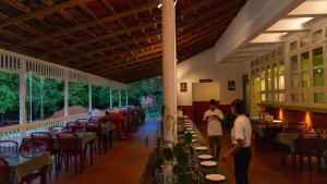 Restaurace v ubytování Vythiri Holiday Resort, Wayanad