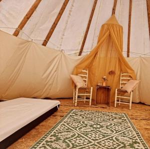 Posezení v ubytování Tipi Luna