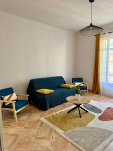GRAND APPARTEMENT A 5 MINUTES DE LA MER