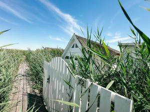 Fotografie z fotogalerie ubytování Seehütte Sonnenschilf - Premium Hide-Away Ferienhaus in Rust direkt am Neusiedlersee v destinaci Rust