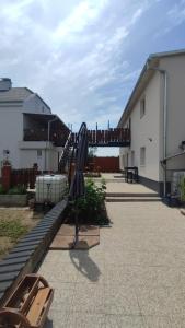 Budova, kde se apartmán nachází