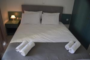 Posteľ alebo postele v izbe v ubytovaní Lefteris Apartments in Ialysos Rhodes