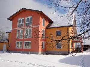 Haus Kröpfl v zimě