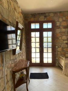 TV a/nebo společenská místnost v ubytování Hotel "SAN SAENA "