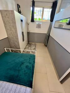 Postel nebo postele na pokoji v ubytování Duplex Juan les Pins proche plage