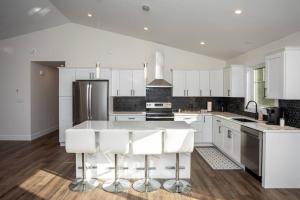 Kuchyň nebo kuchyňský kout v ubytování New Build in Charlottetown