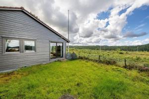 Billede fra billedgalleriet på Koselig hytte ved sjøen! i Trælland