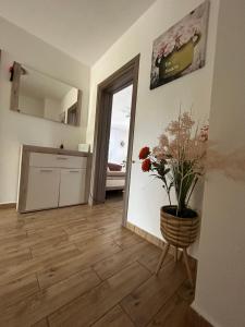 Kuchyň nebo kuchyňský kout v ubytování Apartments and Rooms Krizmanic