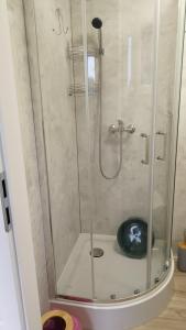 Koupelna v ubytování Zakątek Dębki