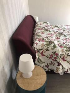 Postel nebo postele na pokoji v ubytování Garda Lake Attic