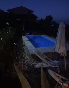 The swimming pool at or close to Il Podere di Massi
