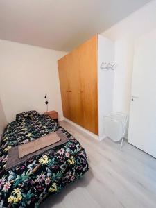 Afbeelding uit fotogalerij van 10 single room house near Meyer Turku in Turku