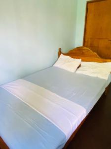 Gallery image of Echo Lake in Anuradhapura +8 photos