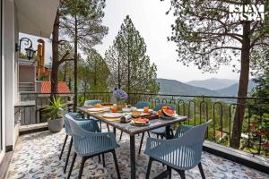 Naturlandskabet i nærheden af villaen