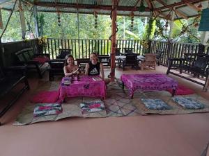 Istumisnurk majutusasutuses el nido hostel sun valley