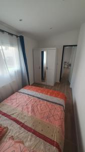 Postel nebo postele na pokoji v ubytování Lyla Home