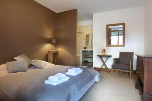 Ένα ή περισσότερα κρεβάτια σε δωμάτιο στο Cosy et spacieux appartement