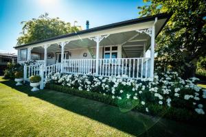 Κήπος έξω από το Guthrie Cottage