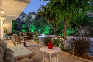 Zahrada ubytování Pancratium #3 Seaside Apartment + 20 fotografií