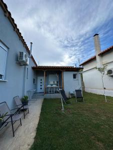 Gallery image of Seashore house Makri in Agia Paraskevi +16 photos