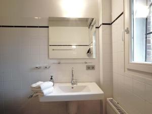 Koupelna v ubytování Alter Weidenhof + 22 fotografií