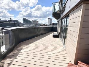 Μπαλκόνι ή βεράντα στο The Works - Two bed penthouse