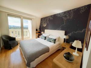 Foto dalla galleria di APPARTEMENT PISCINE TERRASSE 1 MIN PLAGE et GOLF a Bidart