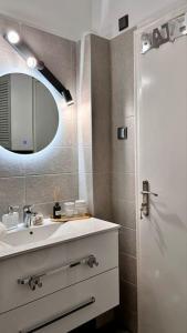 Φωτογραφία από το άλμπουμ του Serenity στο Λουτράκι