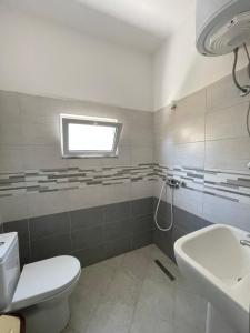 Gallery image of Vila Vladi in Durrës +19 photos