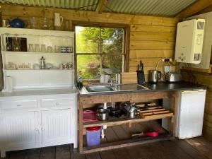 Gallery image of The Quarry Caravan in Falmouth