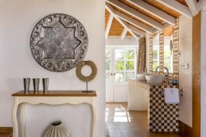 Kuchyň nebo kuchyňský kout v ubytování CasaBlu - An Andalusian Boutique Hotel