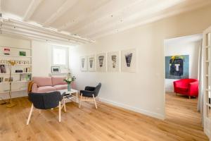 Posedenie v ubytovaní GuestReady - Estadia tranquila em Le Marais