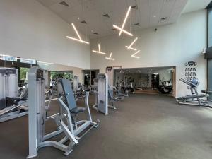 Фітнес-центр і / або тренажери в GuestReady - Magnificent heart of Downtown