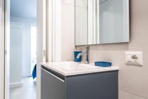 Nhà bếp/bếp nhỏ tại Villa Mediterraneo Villasimius +19 ảnh