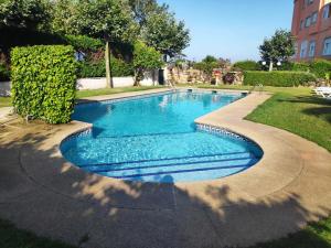 Gallery image of Apartamentos Revolta Sanxenxo 3000 in Revolta