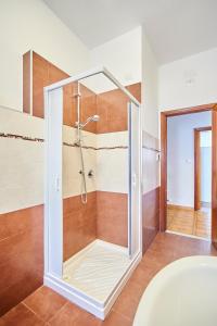 Koupelna v ubytování Tidu's home B&B + 29 fotografií