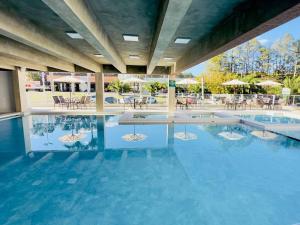 A piscina localizada em diRoma Spazzio direto com o Grupo diRoma com acesso ao Acqua Park e Café da manhã ou nos arredores