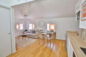 Fotografie z fotogalerie ubytování Le Summit #Clim #Rue piétonne v destinaci Cognac + 14 fotografií