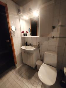 Koupelna v ubytování RöhköStar 109 + 9 fotografií