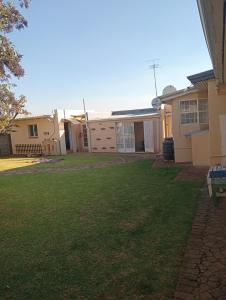 Το κτήριο όπου στεγάζεται  ο ξενώνας