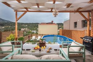 Πισίνα στο ή κοντά στο Iris Villas Complex - Archanes Crete