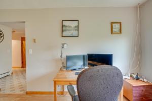 Gallery image of WFH-Friendly Waltham Condo 1 Mi to Riverwalk Park in Waltham
