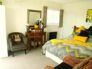 Noah's Boutique Accommodation Moeraki 객실 침대