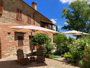 Zahrada ubytování Grove Cottage: Immersed in nature & close to town