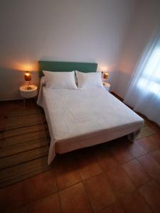 Ένα ή περισσότερα κρεβάτια σε δωμάτιο στο Apartamento 50 m playa preciosa