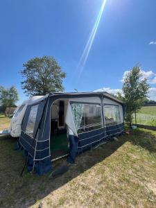 Fotografie z fotogalerie ubytování Przyczepy kempingowe Nad Zatoką v destinaci Swarzewo