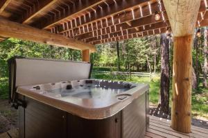 Fotografie z fotogalerie ubytování Apres Chalet v destinaci Columbia Falls